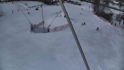 Spodní část sjezdovky skiareálu Karolinka