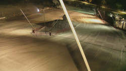 Spodní část sjezdovky skiareálu Karolinka