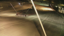 Spodní část sjezdovky skiareálu Karolinka