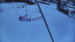 Spodní část sjezdovky skiareálu Karolinka