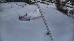 Spodní část sjezdovky skiareálu Karolinka