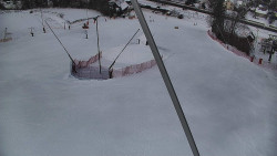 Spodní část sjezdovky skiareálu Karolinka