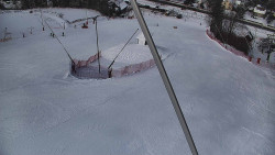 Spodní část sjezdovky skiareálu Karolinka