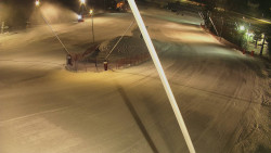 Spodní část sjezdovky skiareálu Karolinka