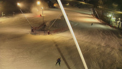 Spodní část sjezdovky skiareálu Karolinka