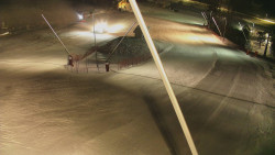 Spodní část sjezdovky skiareálu Karolinka