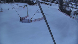 Spodní část sjezdovky skiareálu Karolinka