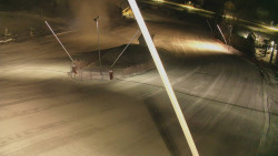 Spodní část sjezdovky skiareálu Karolinka