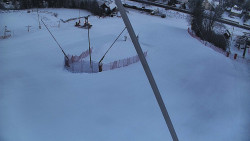 Spodní část sjezdovky skiareálu Karolinka