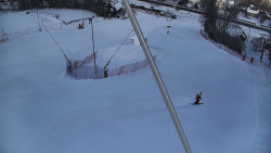 Spodní část sjezdovky skiareálu Karolinka