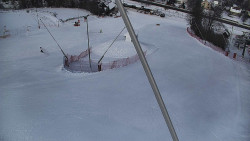 Spodní část sjezdovky skiareálu Karolinka