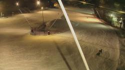 Spodní část sjezdovky skiareálu Karolinka