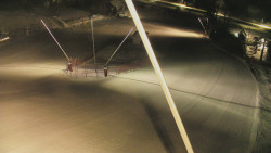 Spodní část sjezdovky skiareálu Karolinka