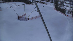 Spodní část sjezdovky skiareálu Karolinka