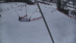 Spodní část sjezdovky skiareálu Karolinka