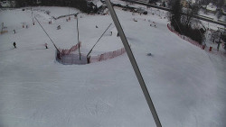 Spodní část sjezdovky skiareálu Karolinka