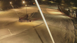 Spodní část sjezdovky skiareálu Karolinka