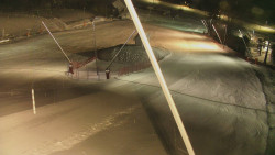 Spodní část sjezdovky skiareálu Karolinka