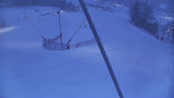 Spodní část sjezdovky skiareálu Karolinka