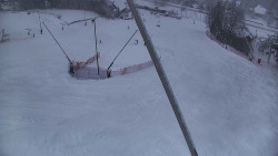 Spodní část sjezdovky skiareálu Karolinka