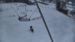 Spodní část sjezdovky skiareálu Karolinka