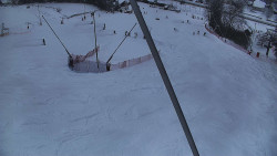 Spodní část sjezdovky skiareálu Karolinka