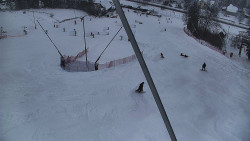 Spodní část sjezdovky skiareálu Karolinka