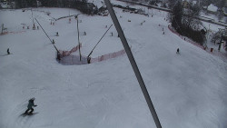 Spodní část sjezdovky skiareálu Karolinka