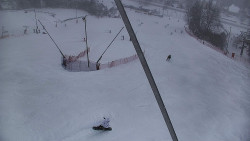 Spodní část sjezdovky skiareálu Karolinka