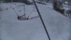 Spodní část sjezdovky skiareálu Karolinka