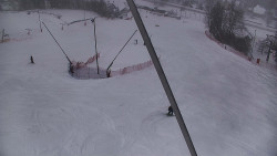 Spodní část sjezdovky skiareálu Karolinka