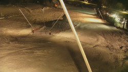 Spodní část sjezdovky skiareálu Karolinka