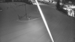 Spodní část sjezdovky skiareálu Karolinka