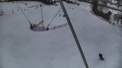 Spodní část sjezdovky skiareálu Karolinka