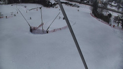 Spodní část sjezdovky skiareálu Karolinka