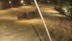 Spodní část sjezdovky skiareálu Karolinka