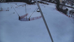 Spodní část sjezdovky skiareálu Karolinka