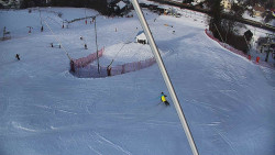 Spodní část sjezdovky skiareálu Karolinka