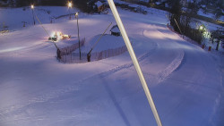 Spodní část sjezdovky skiareálu Karolinka