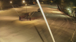 Spodní část sjezdovky skiareálu Karolinka