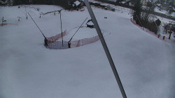 Spodní část sjezdovky skiareálu Karolinka