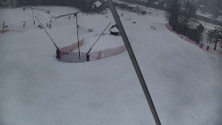 Spodní část sjezdovky skiareálu Karolinka