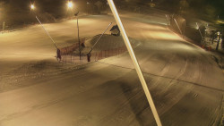 Spodní část sjezdovky skiareálu Karolinka