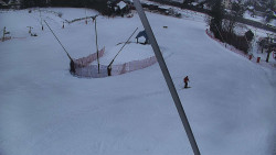 Spodní část sjezdovky skiareálu Karolinka