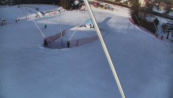 Spodní část sjezdovky skiareálu Karolinka