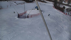 Spodní část sjezdovky skiareálu Karolinka