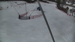 Spodní část sjezdovky skiareálu Karolinka