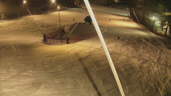 Spodní část sjezdovky skiareálu Karolinka