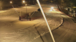 Spodní část sjezdovky skiareálu Karolinka