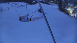 Spodní část sjezdovky skiareálu Karolinka